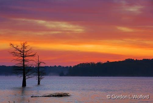 Grenada Lake Sunrise_47046-7.jpg - Photographed near Grenada, Mississippi, USA.